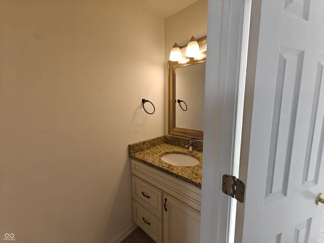 $2,500 | 1157 Aqueduct Way, Carmel, IN 46280