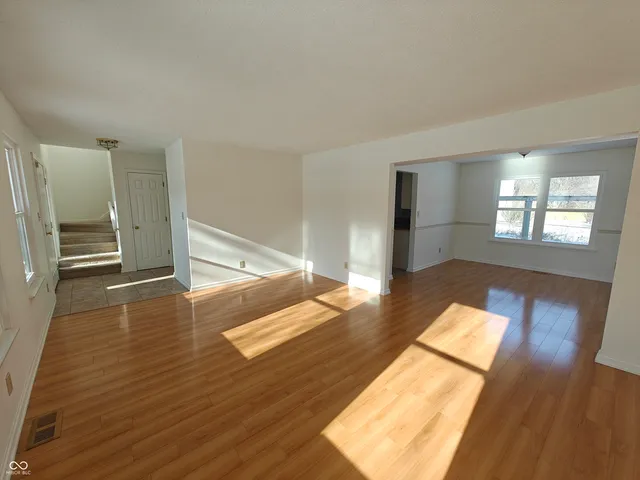 $2,500 | 1157 Aqueduct Way, Carmel, IN 46280