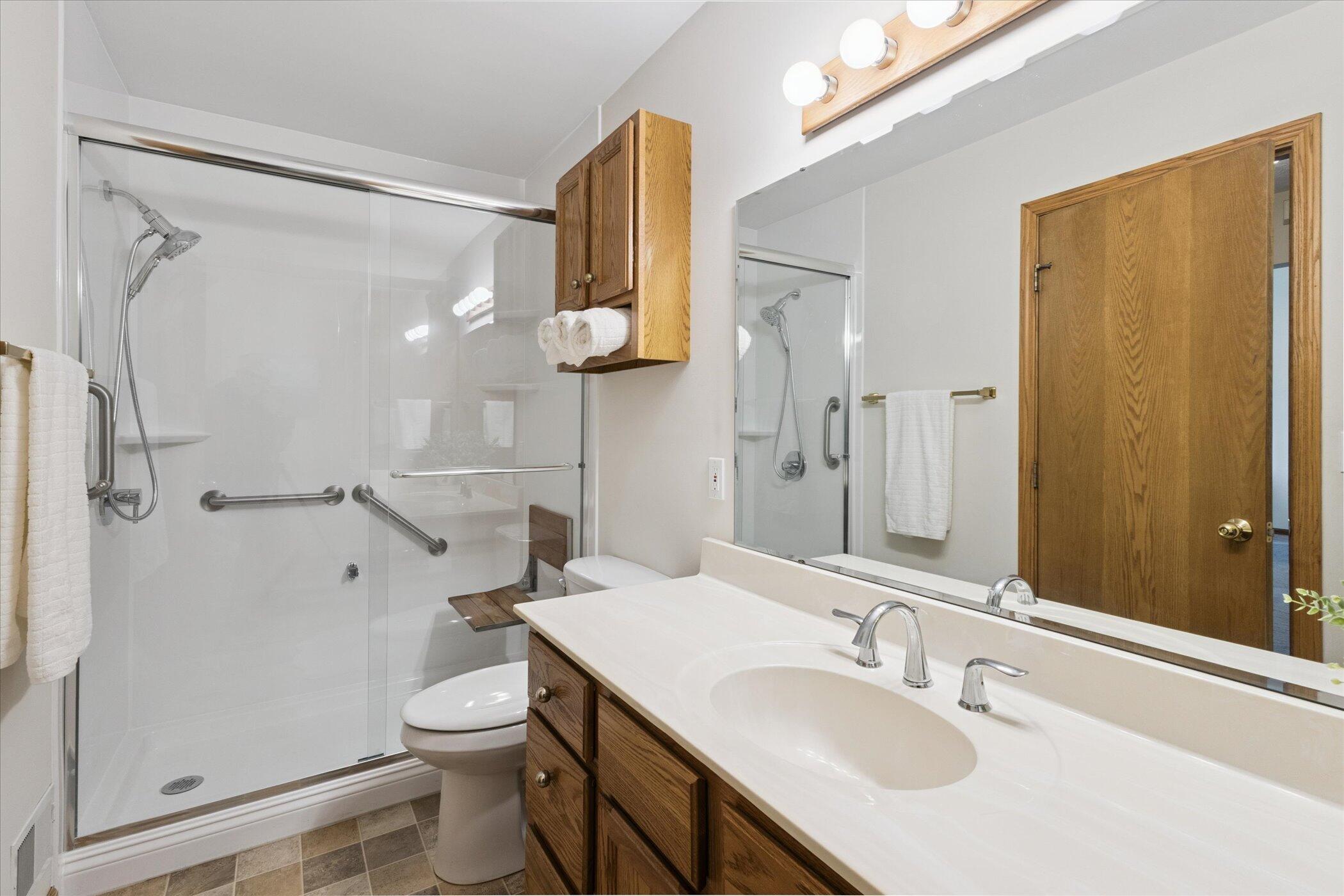 2486 Falcon Point Drive Northwest Grand Rapids, MI 49534 - Photo 21 of 40 20-2486-Falcon-Point-Dr-NW-Walker-MI-495