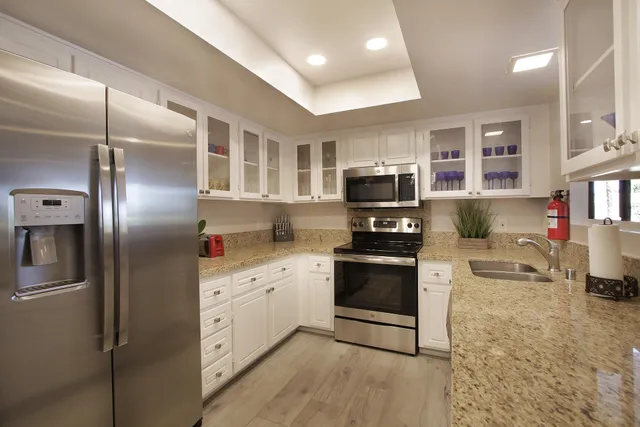 $2,290 | 5301 East Waverly Drive, Unit 192, Palm Springs, CA 92264