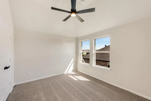 $430,000 | 4 Covey Lane, Sanger, TX 76266