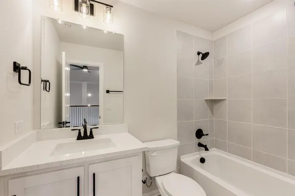 $430,000 | 4 Covey Lane, Sanger, TX 76266