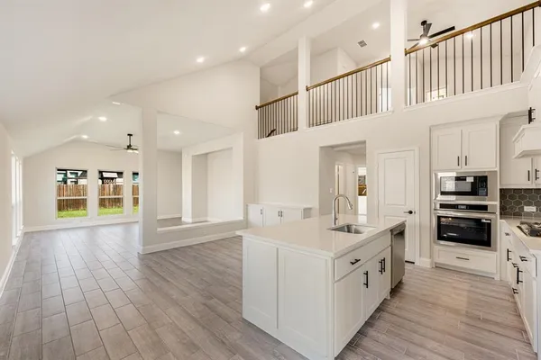 $430,000 | 4 Covey Lane, Sanger, TX 76266