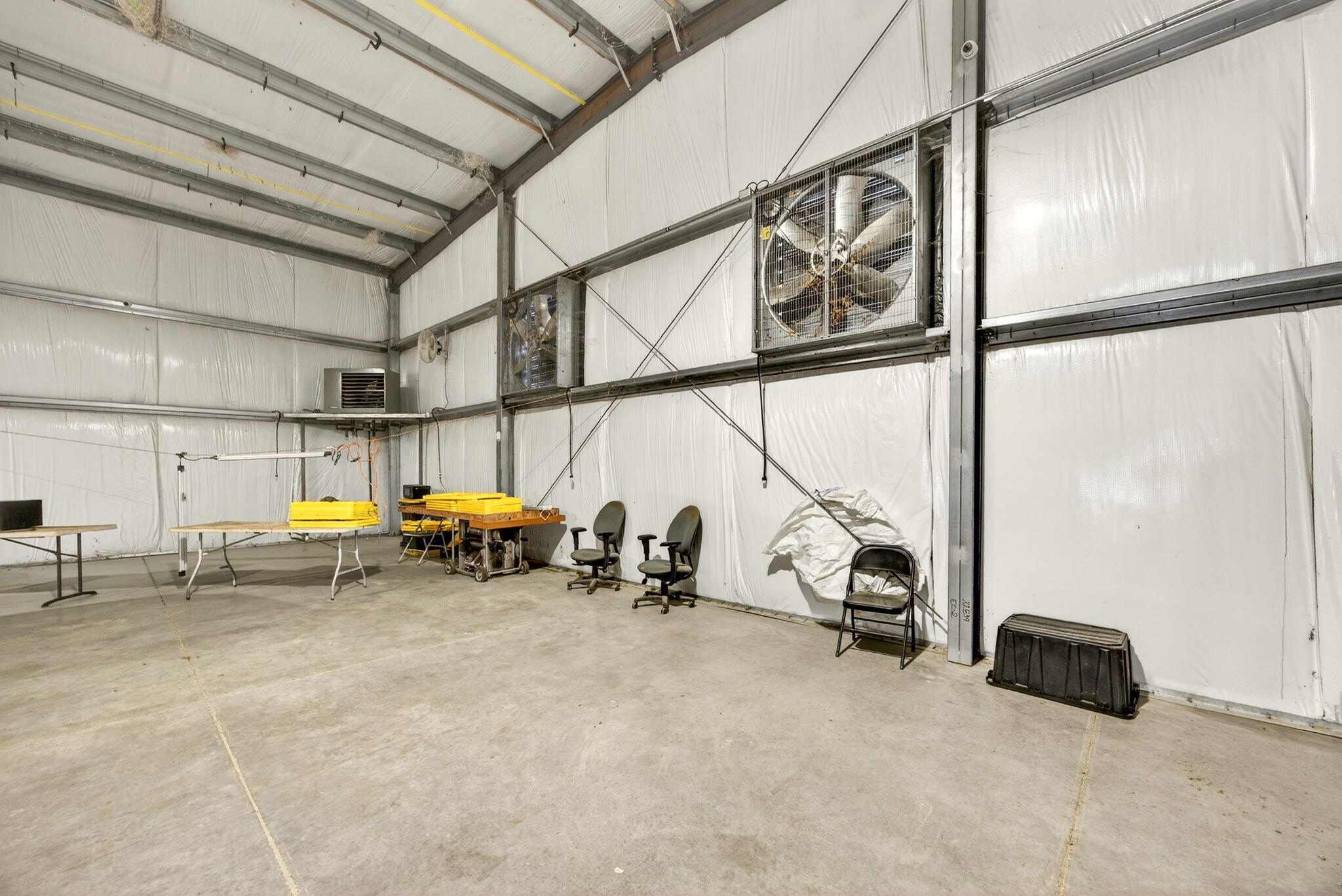 3060 South Stage Road Medford, OR 97501 - Photo 13 of 43 ApxSS00010