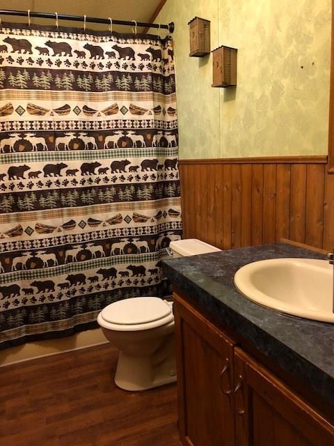 1516 Burkettville Road Appleton, ME 04862 - Photo 13 of 24 Bathroom with Bathtub and Shower.
