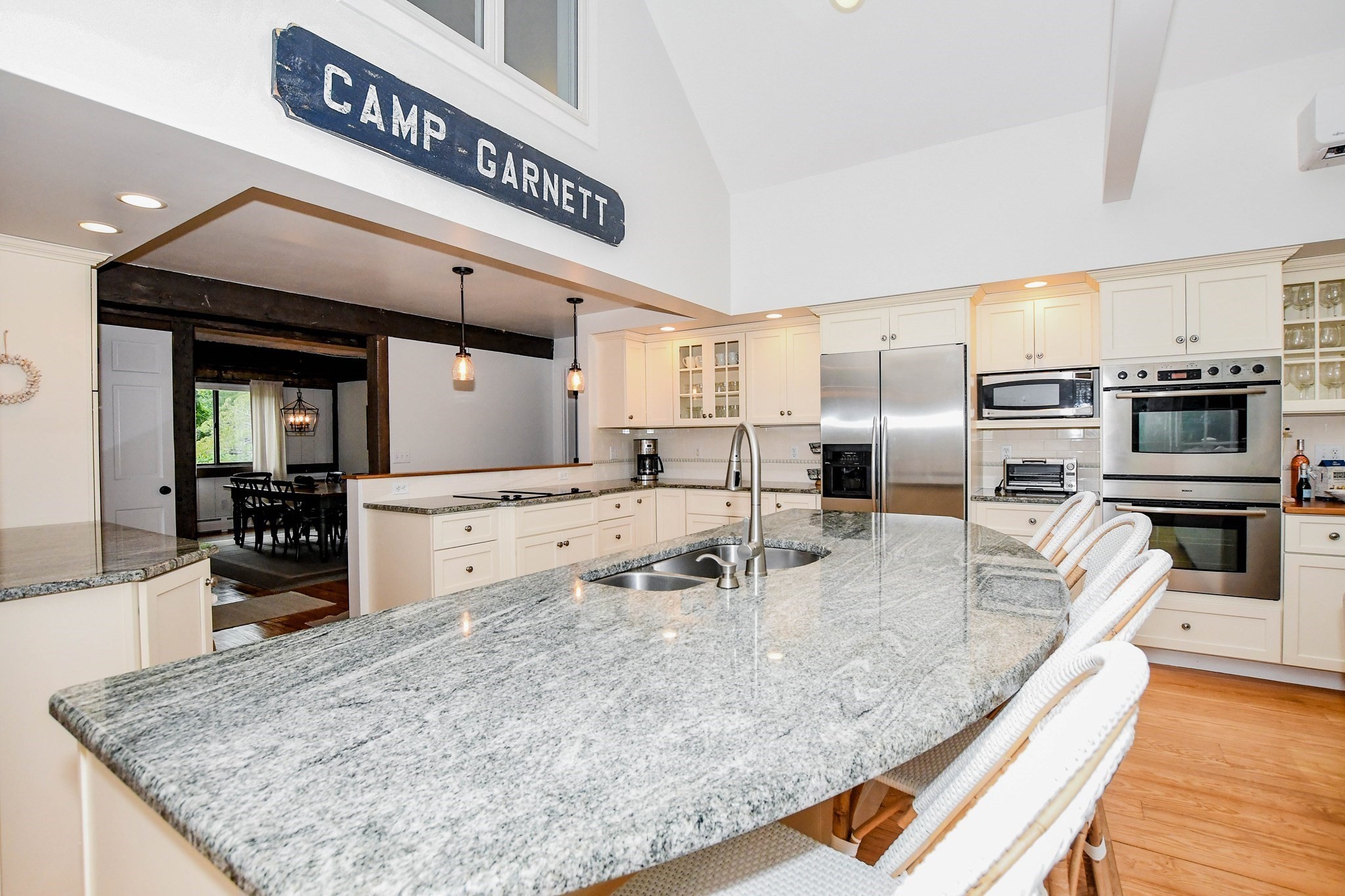 223 Converse Road Marion, MA 02738 - Photo 4 of 25 Gallery Image 4