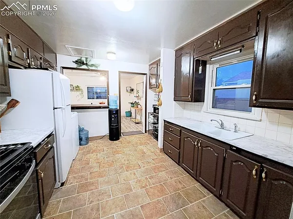 $174,900 | 1005 Jones Avenue, Pueblo, CO 81004