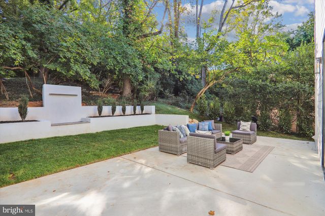 $2,450,000 | 6530 East Halbert Road, Bethesda, MD 20817