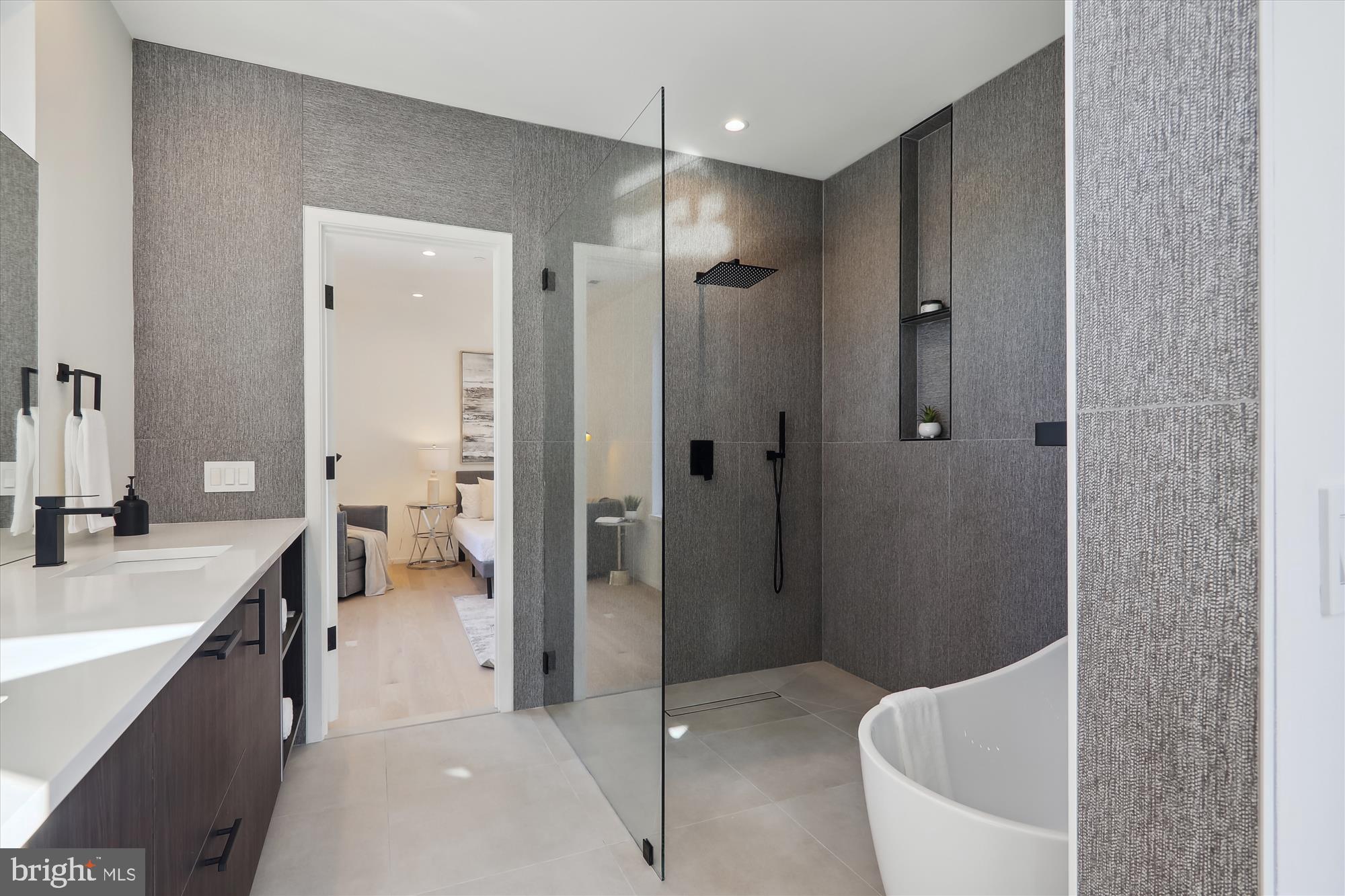 6530 East Halbert Road Bethesda, MD 20817 - Photo 39 of 82