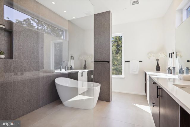 $2,450,000 | 6530 East Halbert Road, Bethesda, MD 20817