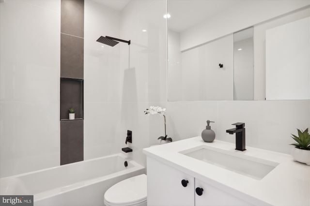 $2,450,000 | 6530 East Halbert Road, Bethesda, MD 20817