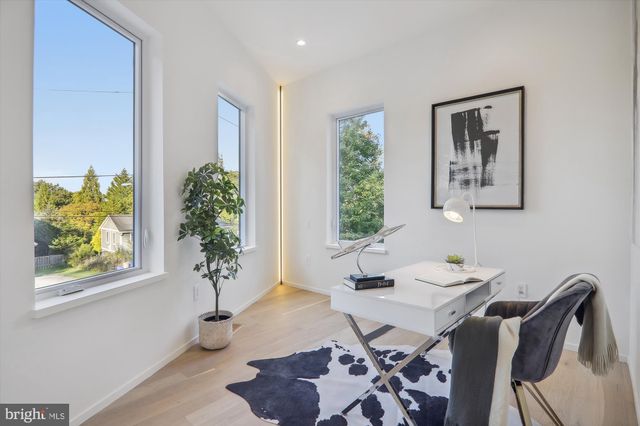 $2,450,000 | 6530 East Halbert Road, Bethesda, MD 20817