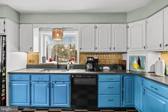 $599,900 | 225 Tuckerton Road, Medford, NJ 08055