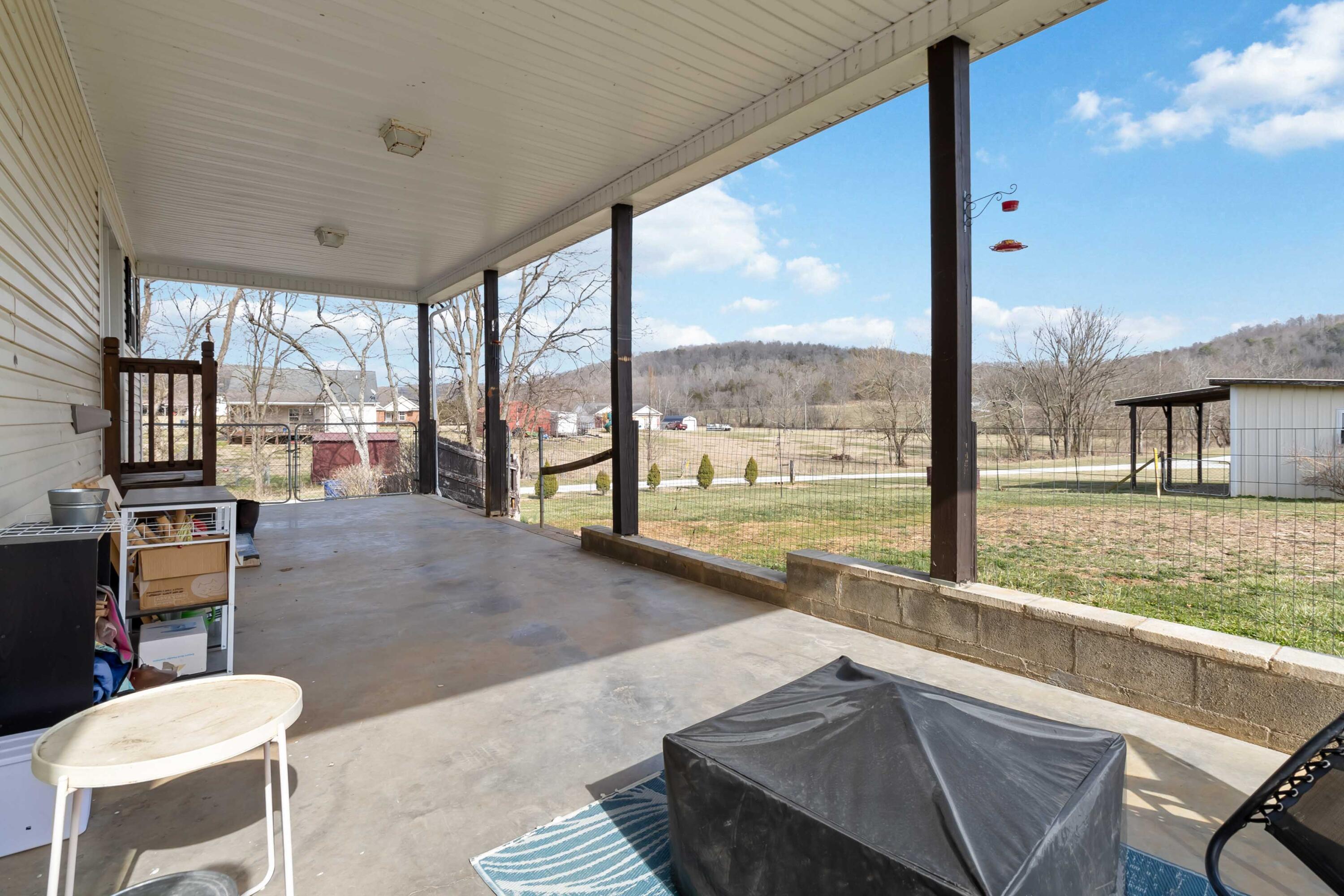 1545 Blaze Valley Road Somerset, KY 42501 - Photo 15 of 34 026