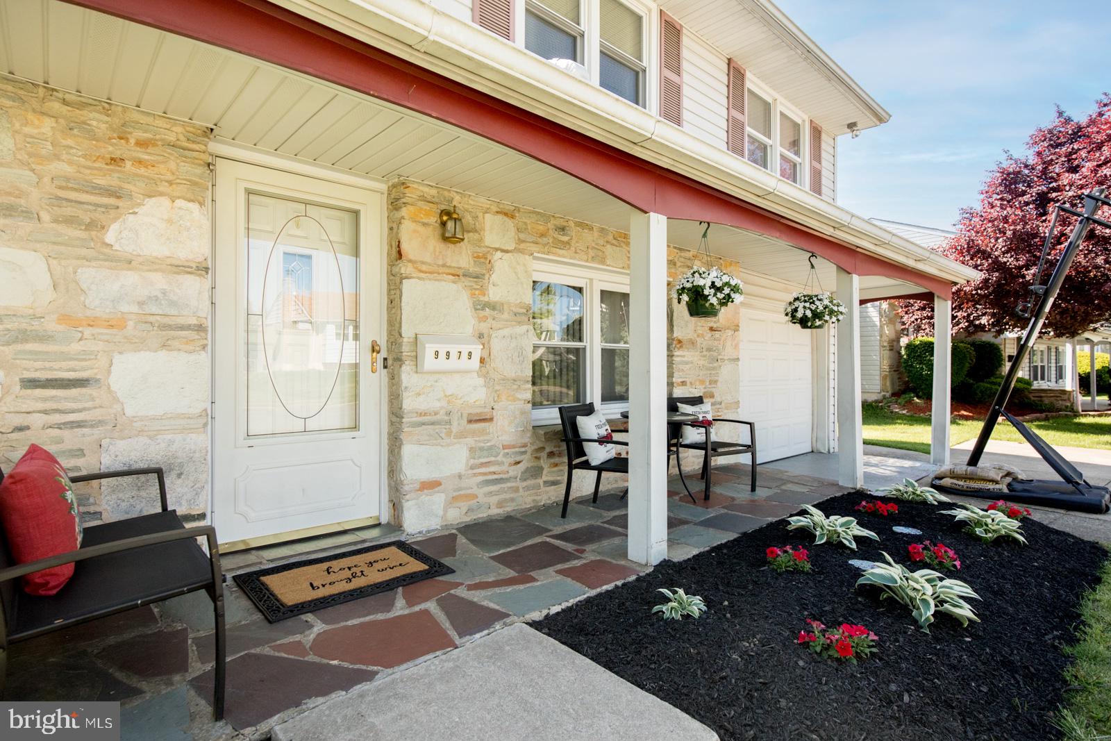 9979 Hardy Road Philadelphia, PA 19115 - Photo 3 of 38 Gallery Image 3