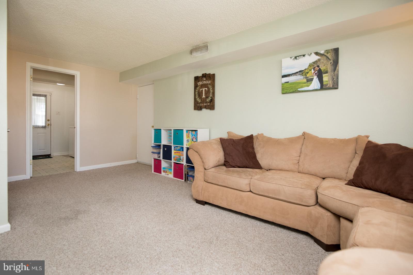 9979 Hardy Road Philadelphia, PA 19115 - Photo 22 of 38 Gallery Image 22