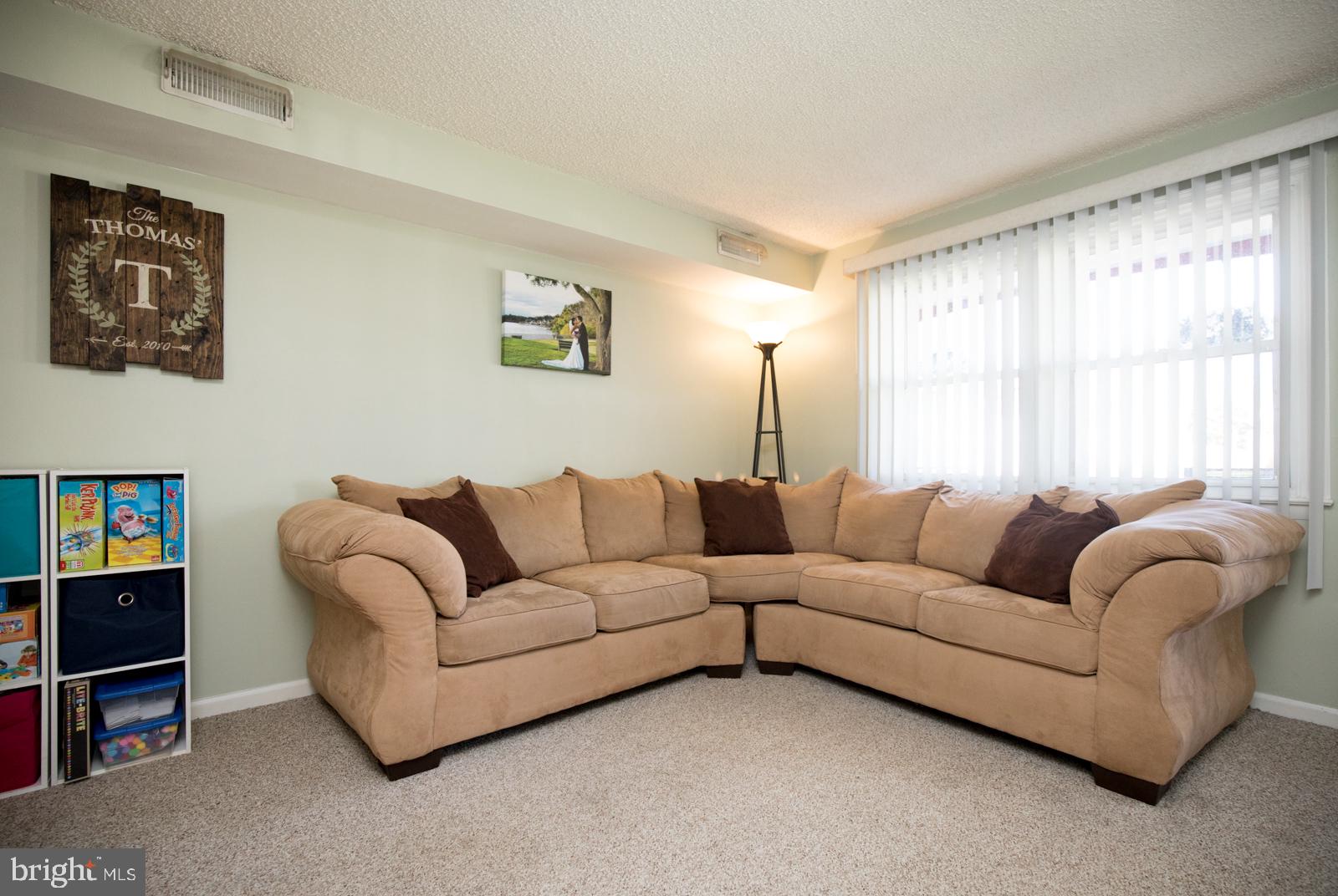 9979 Hardy Road Philadelphia, PA 19115 - Photo 23 of 38 Gallery Image 23