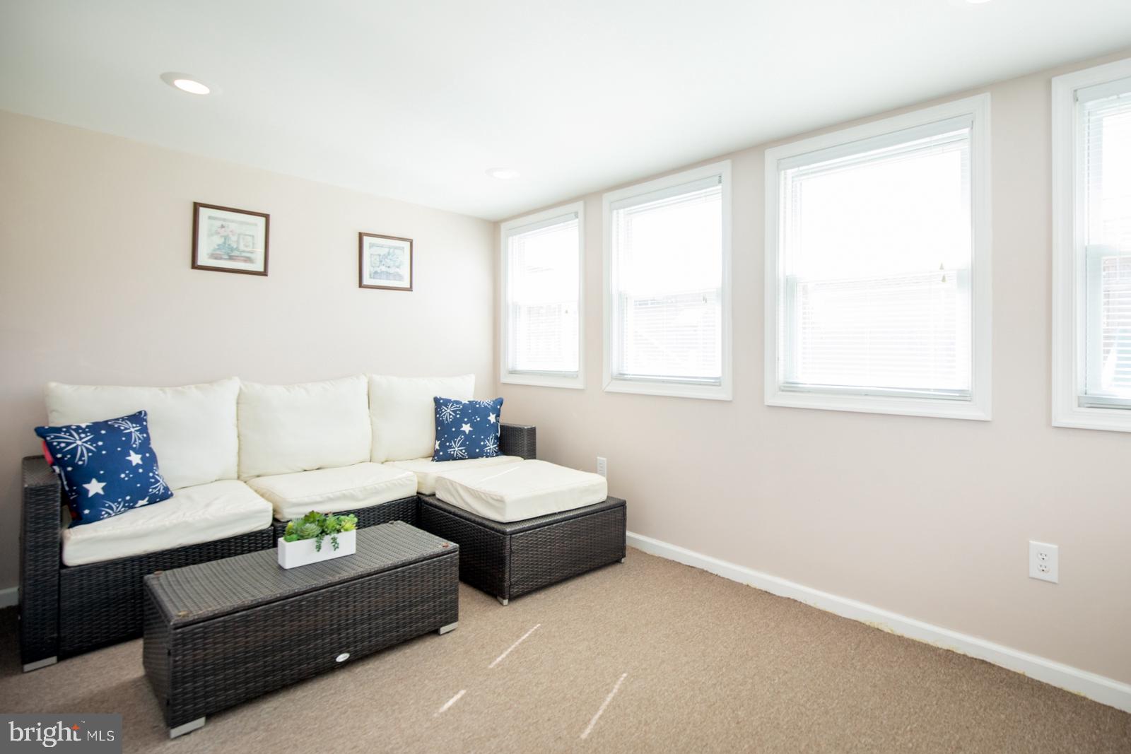 9979 Hardy Road Philadelphia, PA 19115 - Photo 27 of 38 Gallery Image 27