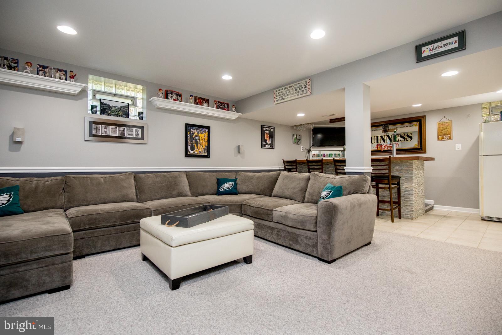 9979 Hardy Road Philadelphia, PA 19115 - Photo 28 of 38 Gallery Image 28