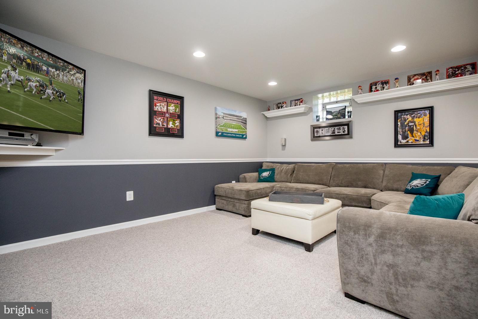 9979 Hardy Road Philadelphia, PA 19115 - Photo 29 of 38 Gallery Image 29