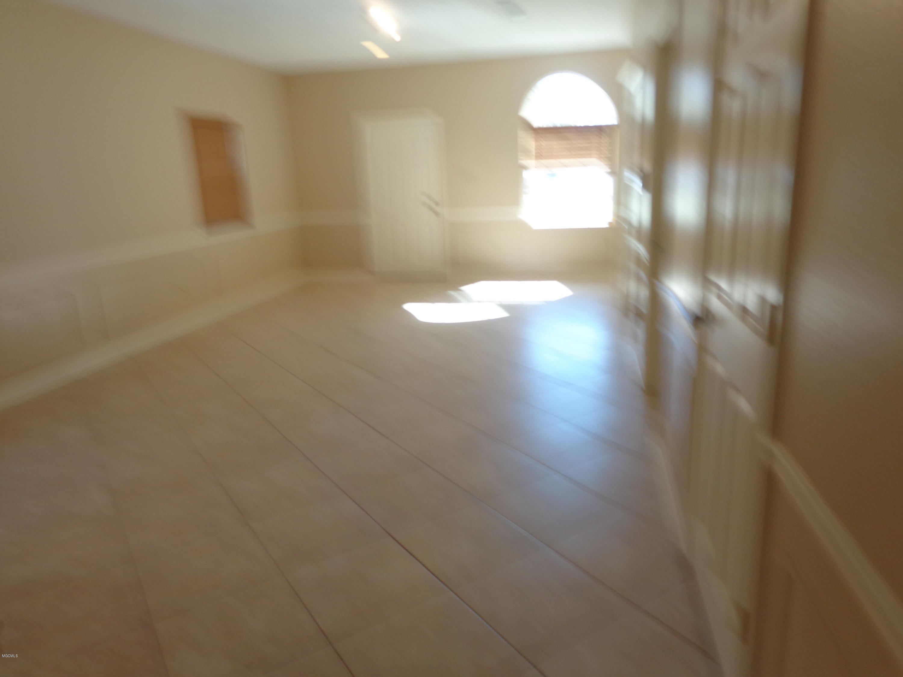 1041 Township Road Gulfport, MS 39507 - Photo 21 of 36 029