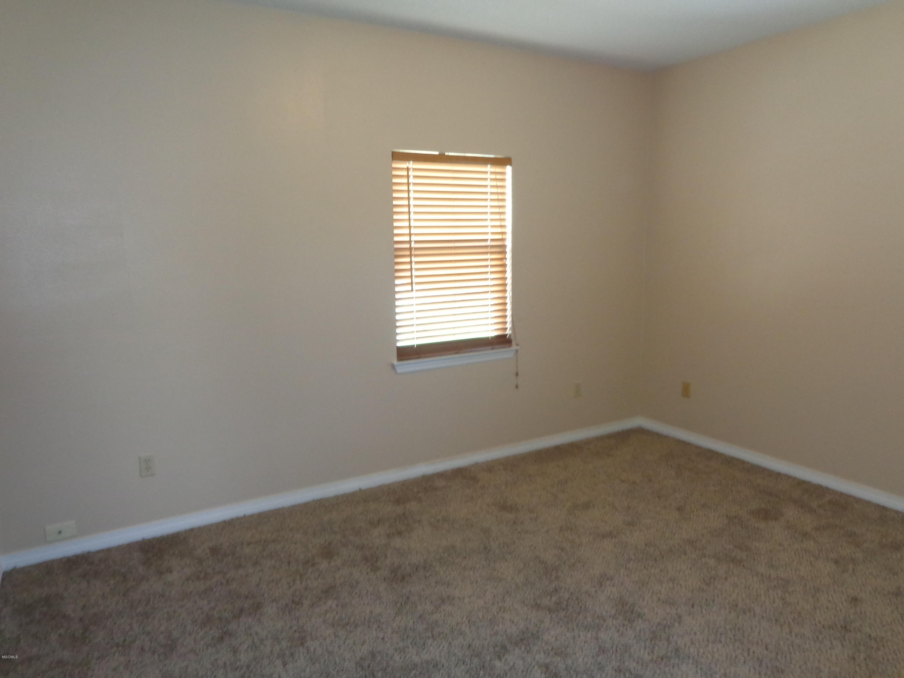 1041 Township Road Gulfport, MS 39507 - Photo 27 of 36 035