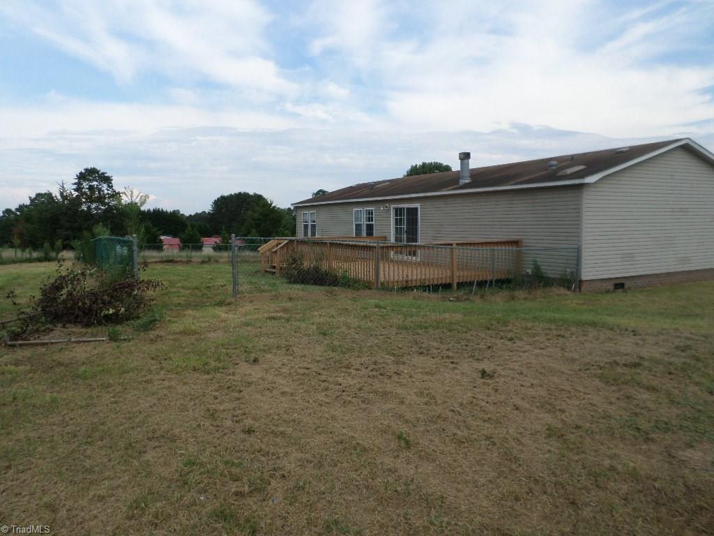 1040 Hamlin Ford Road Dobson, NC 27017 - Photo 11 of 14 Gallery Image 11