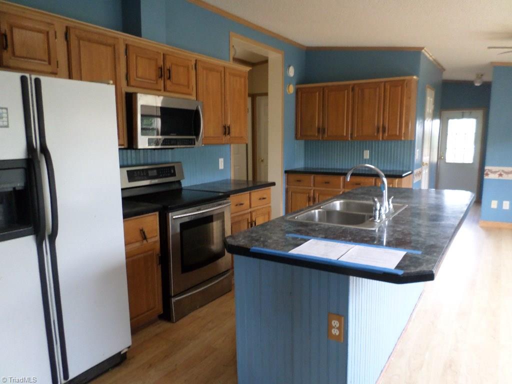 1040 Hamlin Ford Road Dobson, NC 27017 - Photo 3 of 14 Gallery Image 3