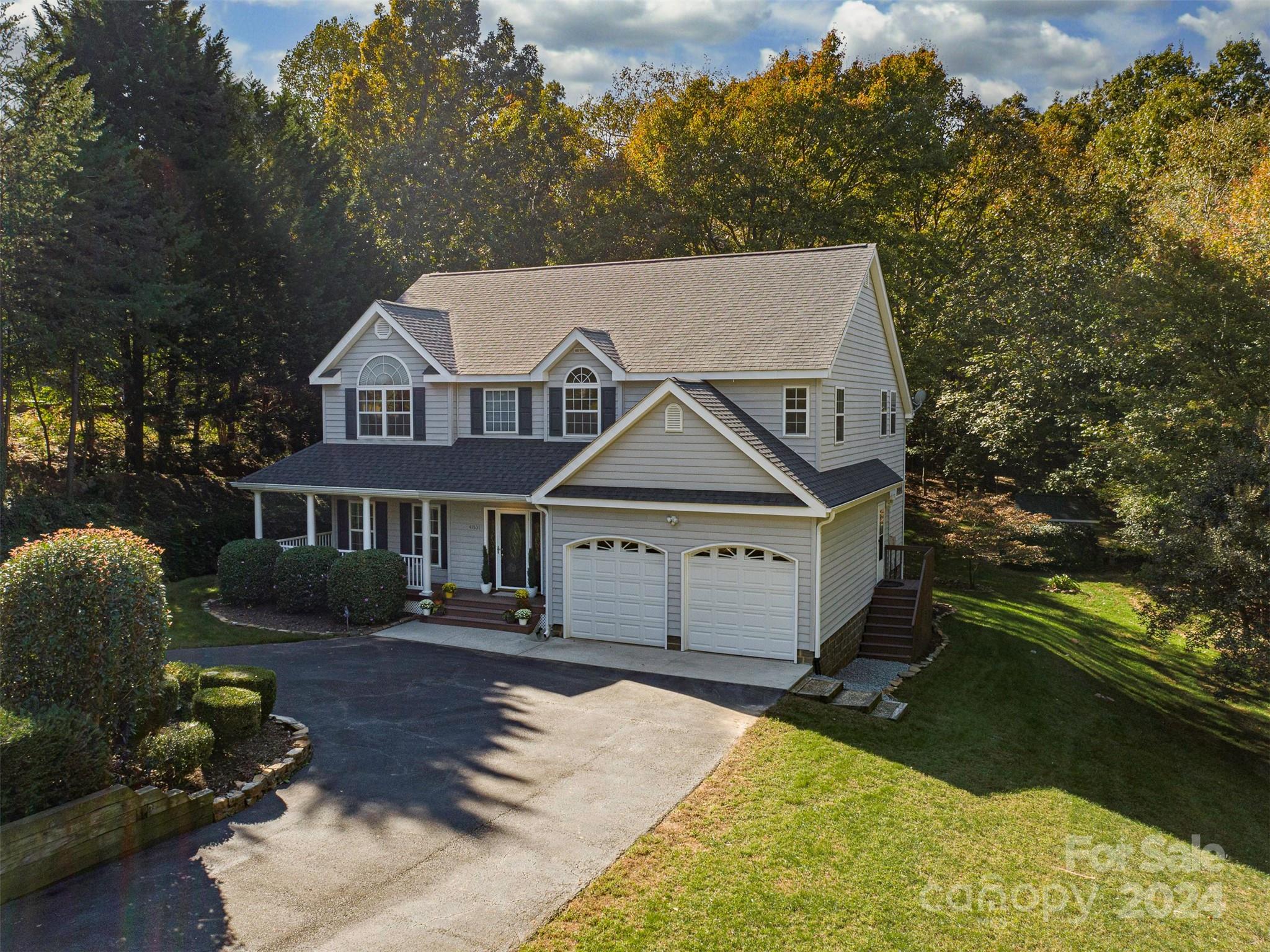4801 Steepleton Way Charlotte, NC 28215 - Photo 26 of 28 an aerial view of a house
