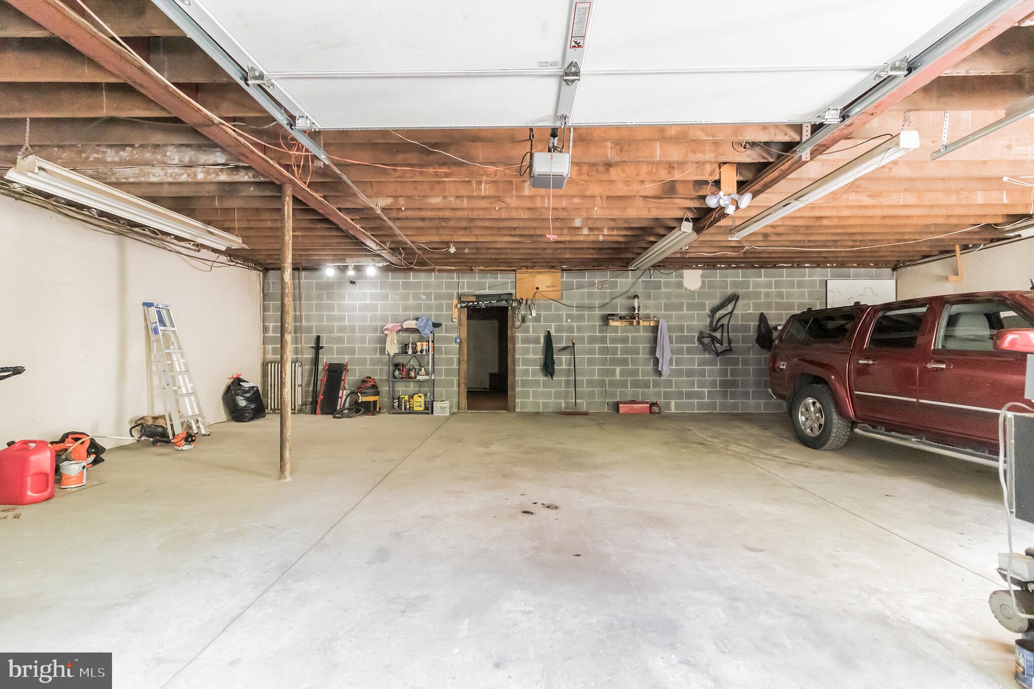 47 Cepp Road Perkiomenville, PA 18074 - Photo 27 of 40 2 car space lower entrance