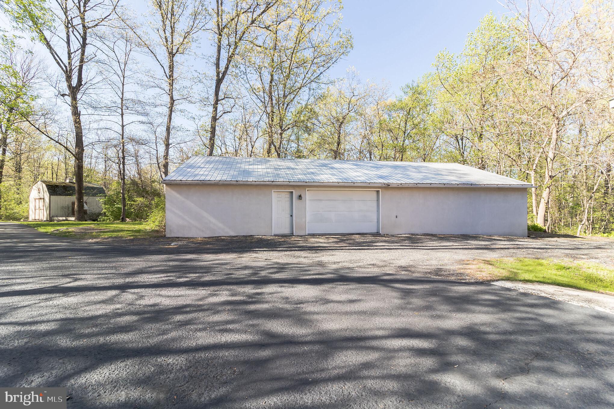 47 Cepp Road Perkiomenville, PA 18074 - Photo 31 of 40 2nd garage