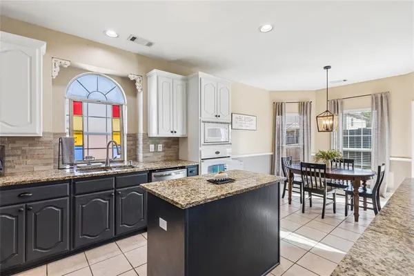 $499,900 | 3014 St Bartholomew Drive, Mansfield, TX 76063