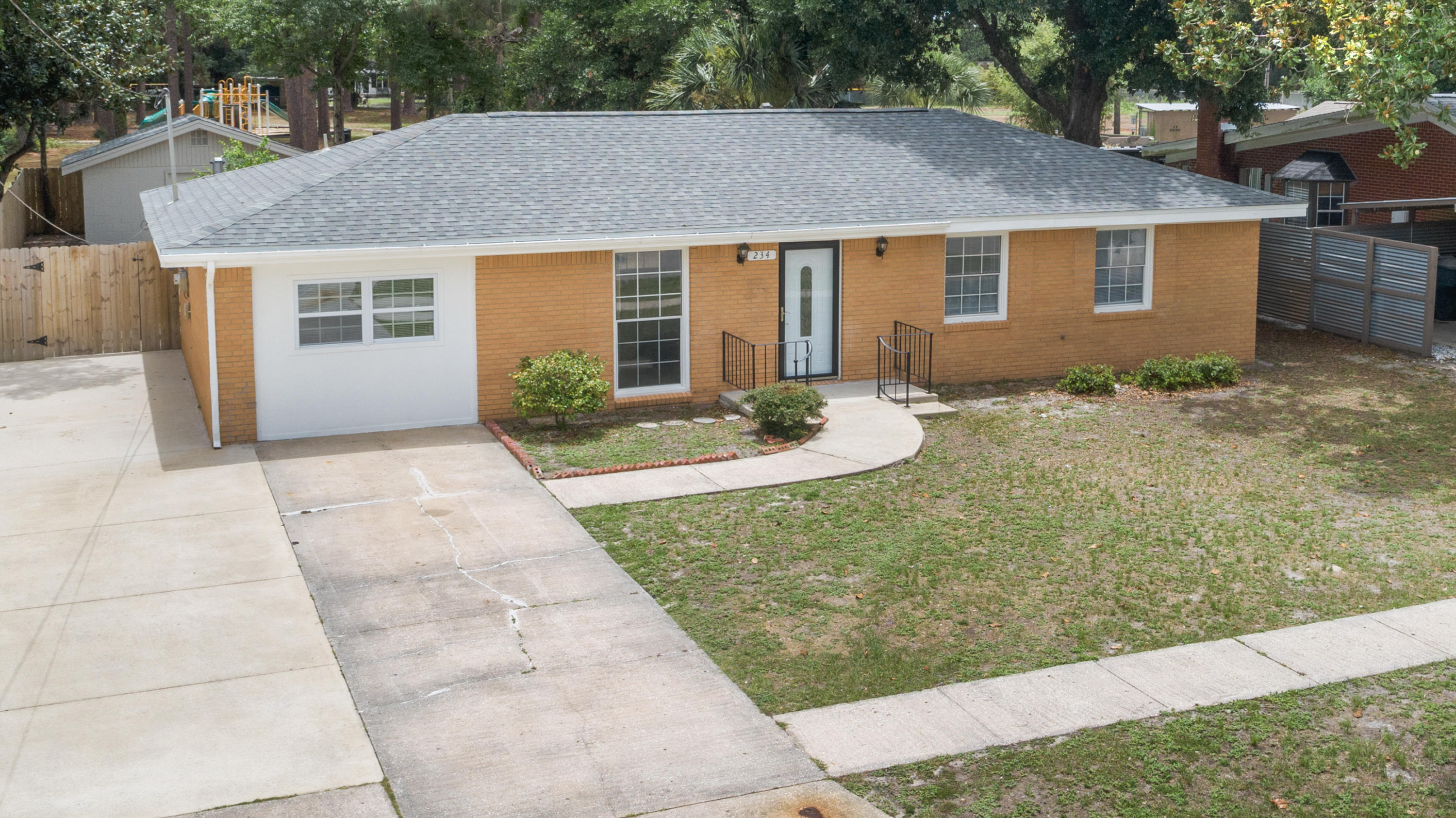 234 Santa Rosa Street Southwest Fort Walton Beach, FL 32548 - Photo 1 of 22 Gallery Image 1