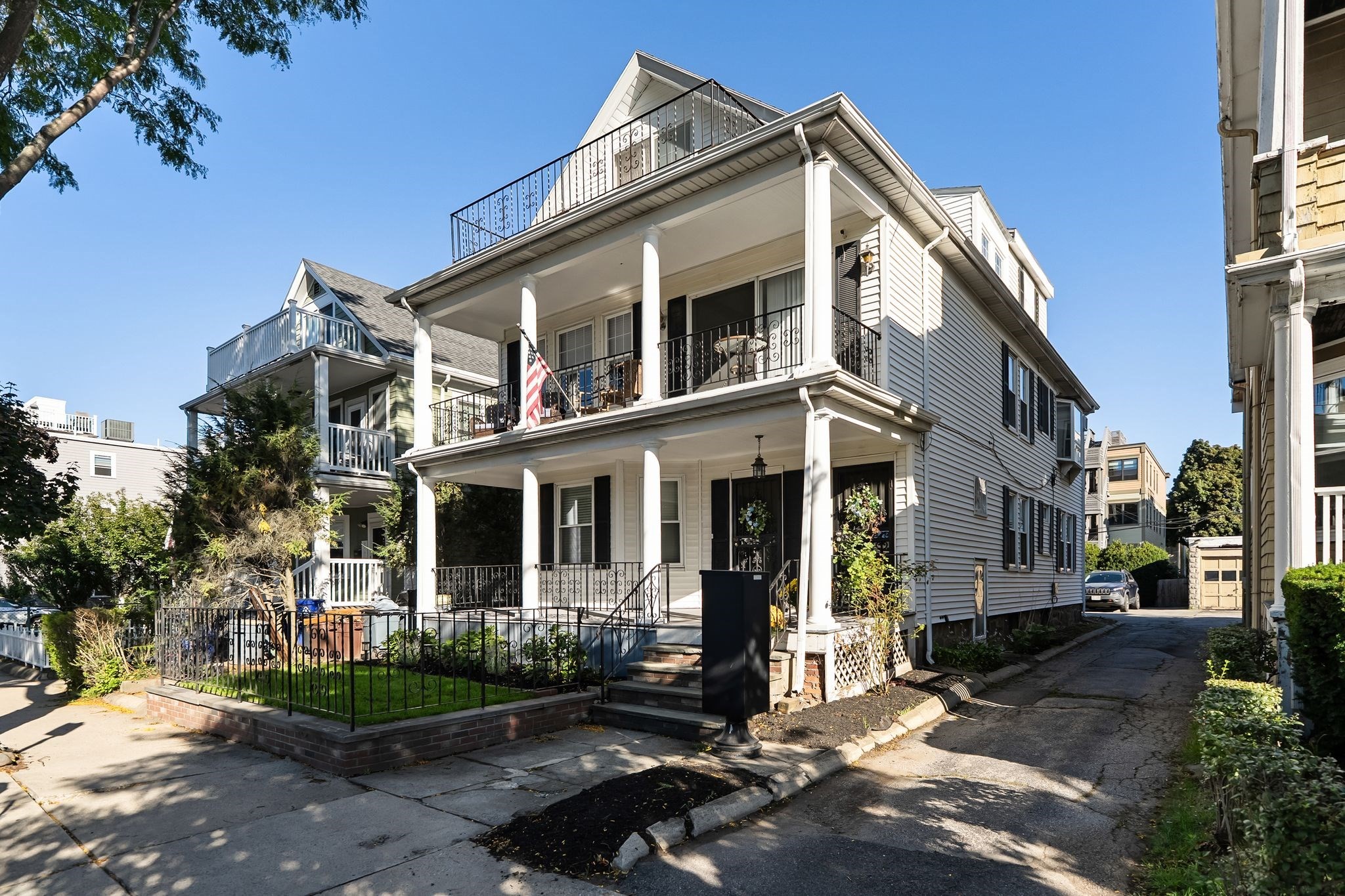 14 Marine Road, Unit 1 Boston, MA 02127 - Photo 3 of 34 Gallery Image 3