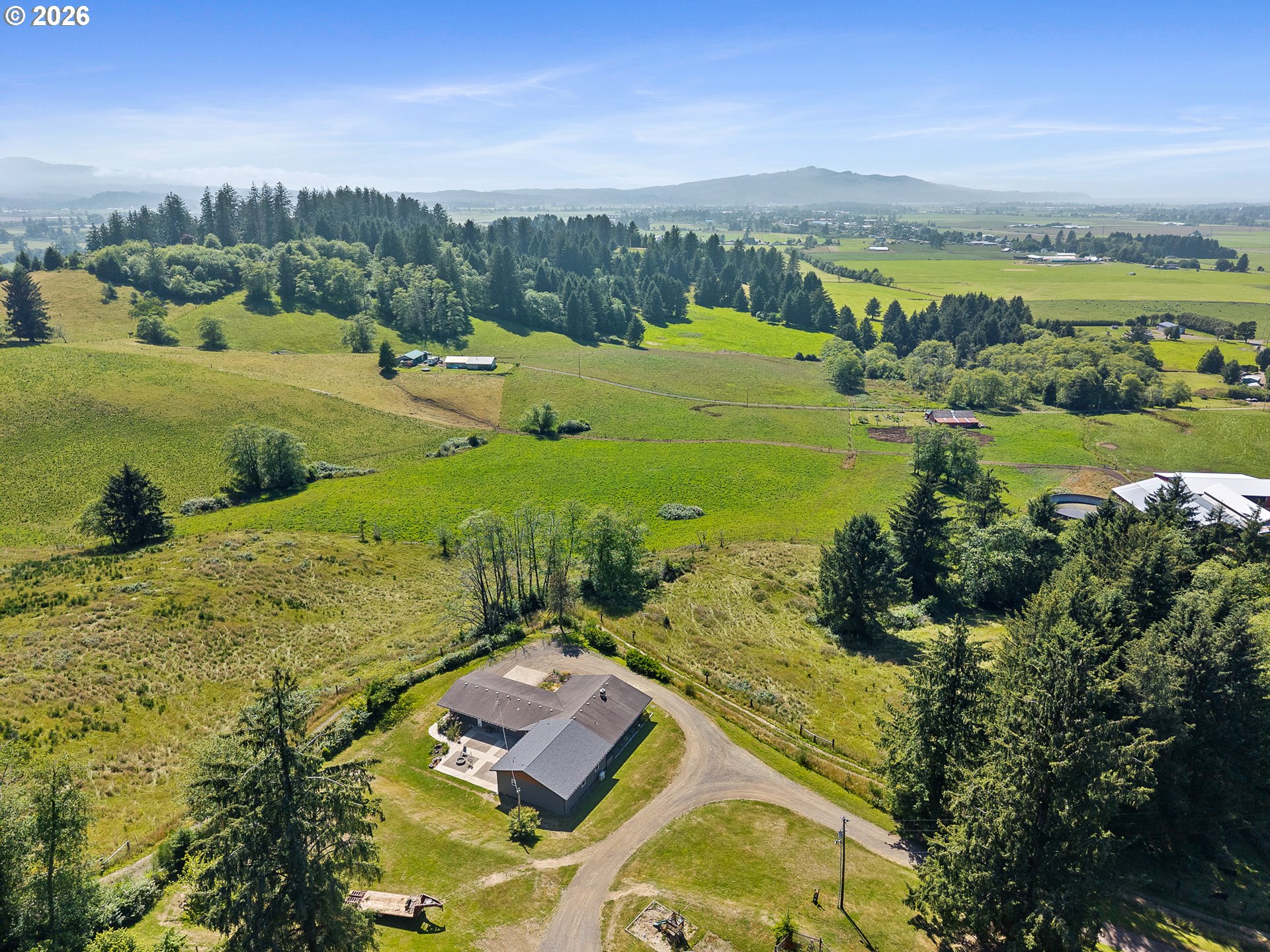 850 Hodgdon Road Tillamook, OR 97141 - Photo 41 of 43 a view of a city with an ocean