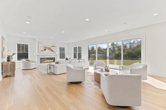 $3,250,000 | 106 Brookwood Lane, Lincolnshire, IL 60069