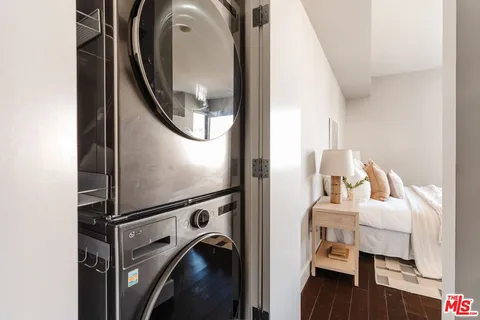 $1,550,000 | 1250 North Harper Avenue, Unit PH421, Los Angeles, CA 90046