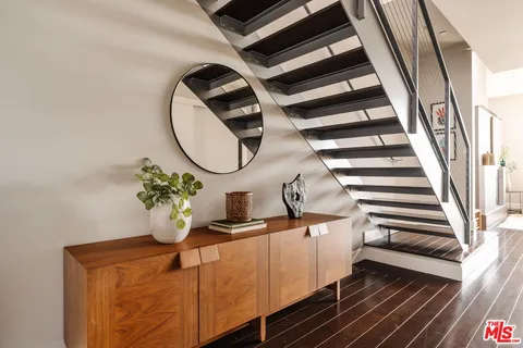 $1,485,000 | 1250 North Harper Avenue, Unit PH421, Los Angeles, CA 90046