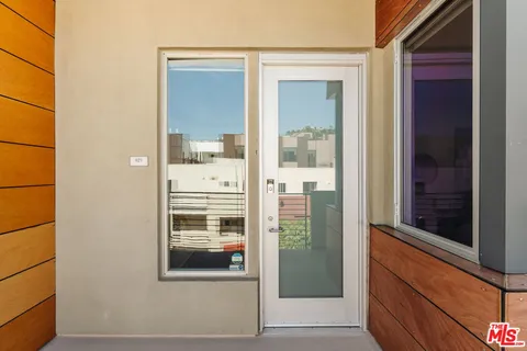 $1,550,000 | 1250 North Harper Avenue, Unit PH421, Los Angeles, CA 90046