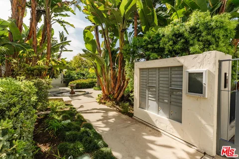 $1,485,000 | 1250 North Harper Avenue, Unit PH421, Los Angeles, CA 90046