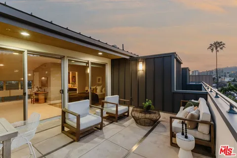 $1,485,000 | 1250 North Harper Avenue, Unit PH421, Los Angeles, CA 90046