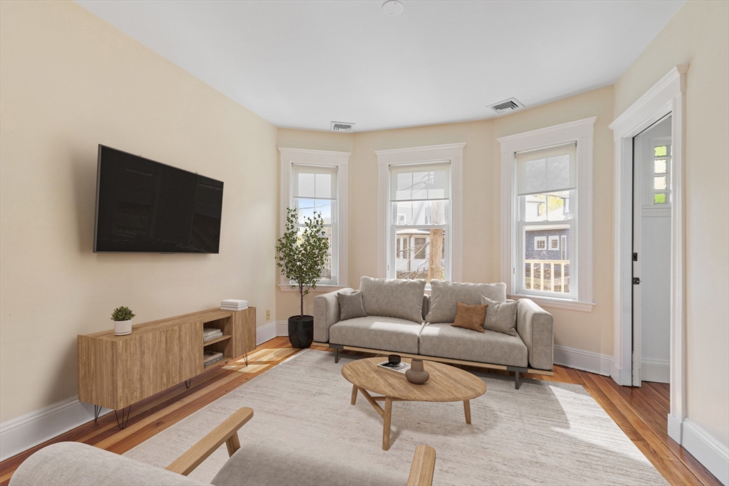 12 Rindgefield Street Cambridge, MA 02140 - Photo 3 of 33 Gallery Image 3