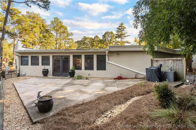 $520,000 | 2210 Winterlochen Road, Fayetteville, NC 28305