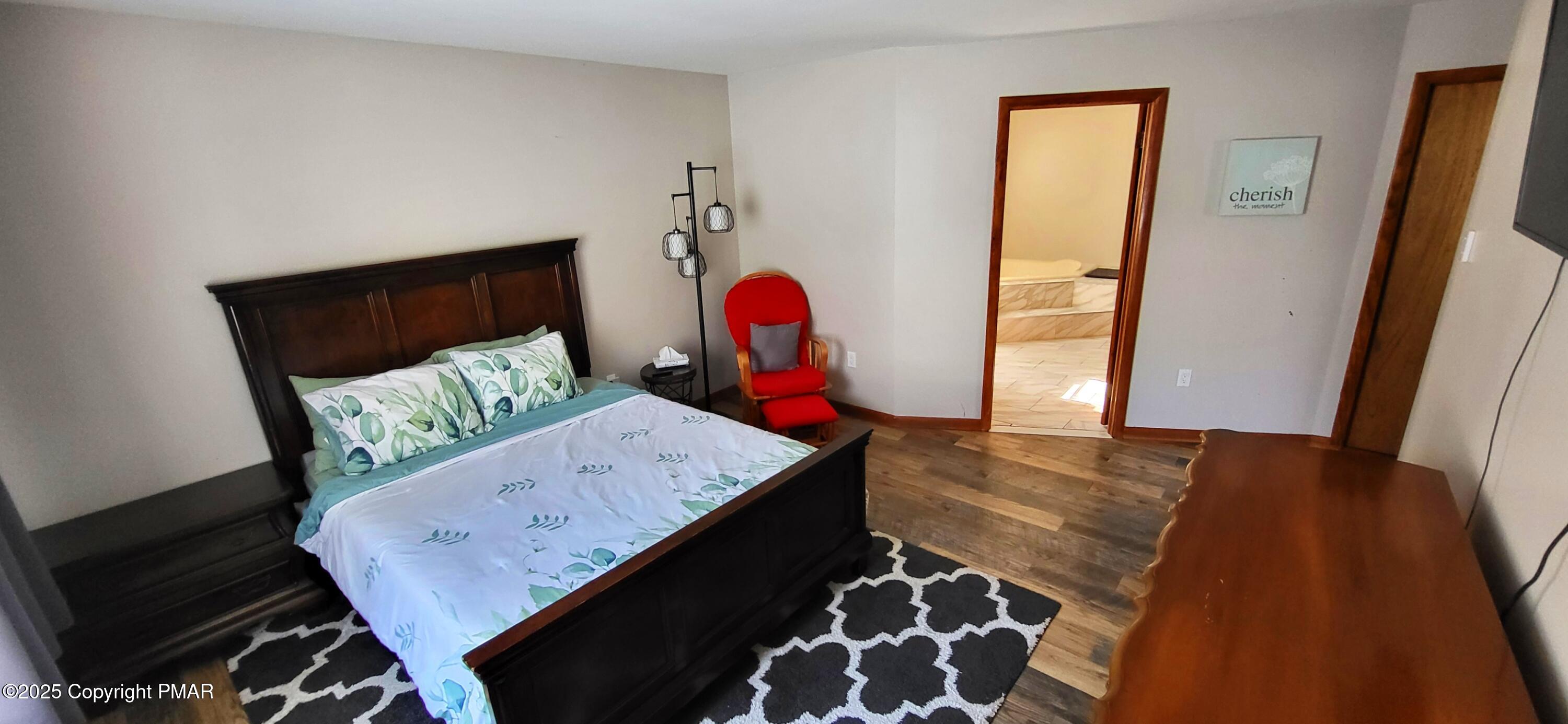 154 Dunchurch Drive Bushkill, PA 18324 - Photo 20 of 49 20250122_114217