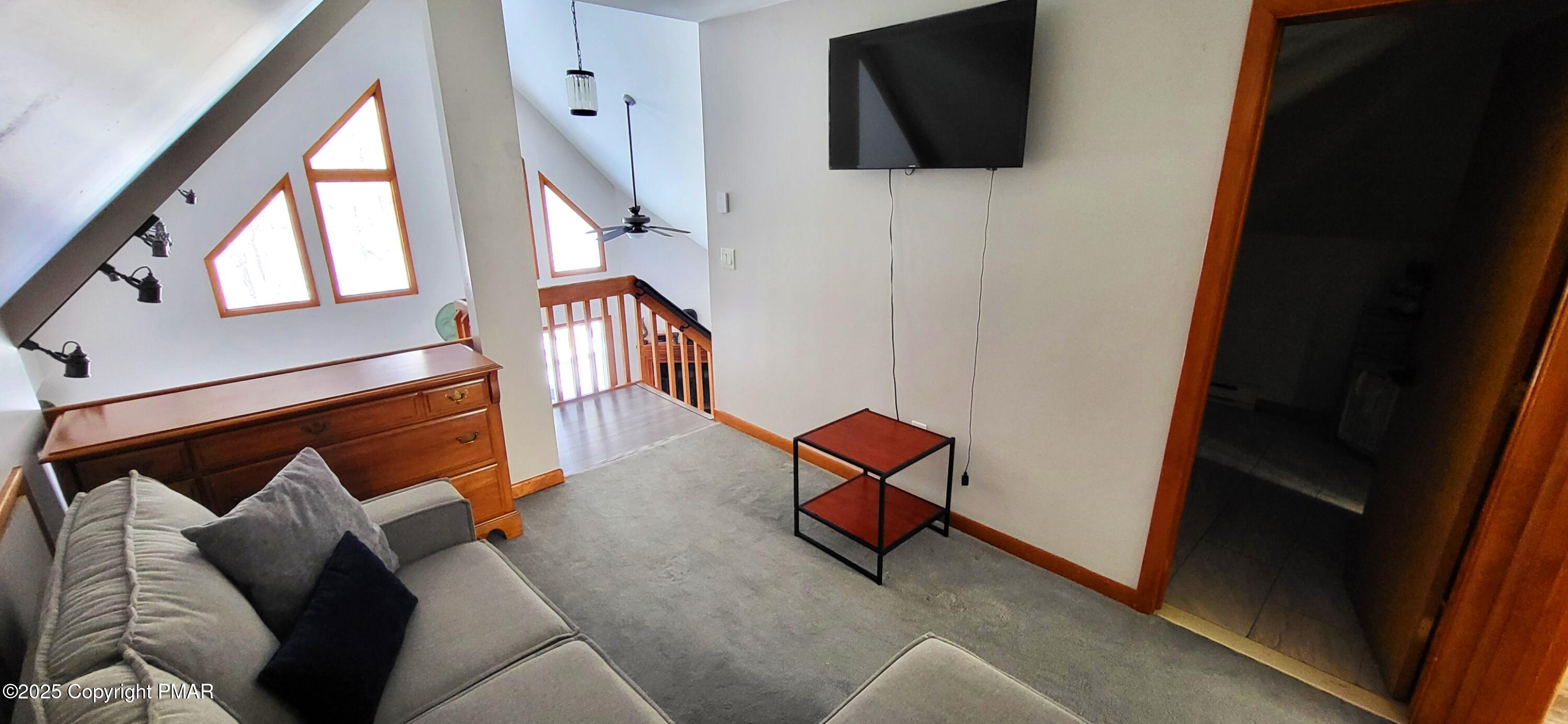 154 Dunchurch Drive Bushkill, PA 18324 - Photo 39 of 49 20250122_114814