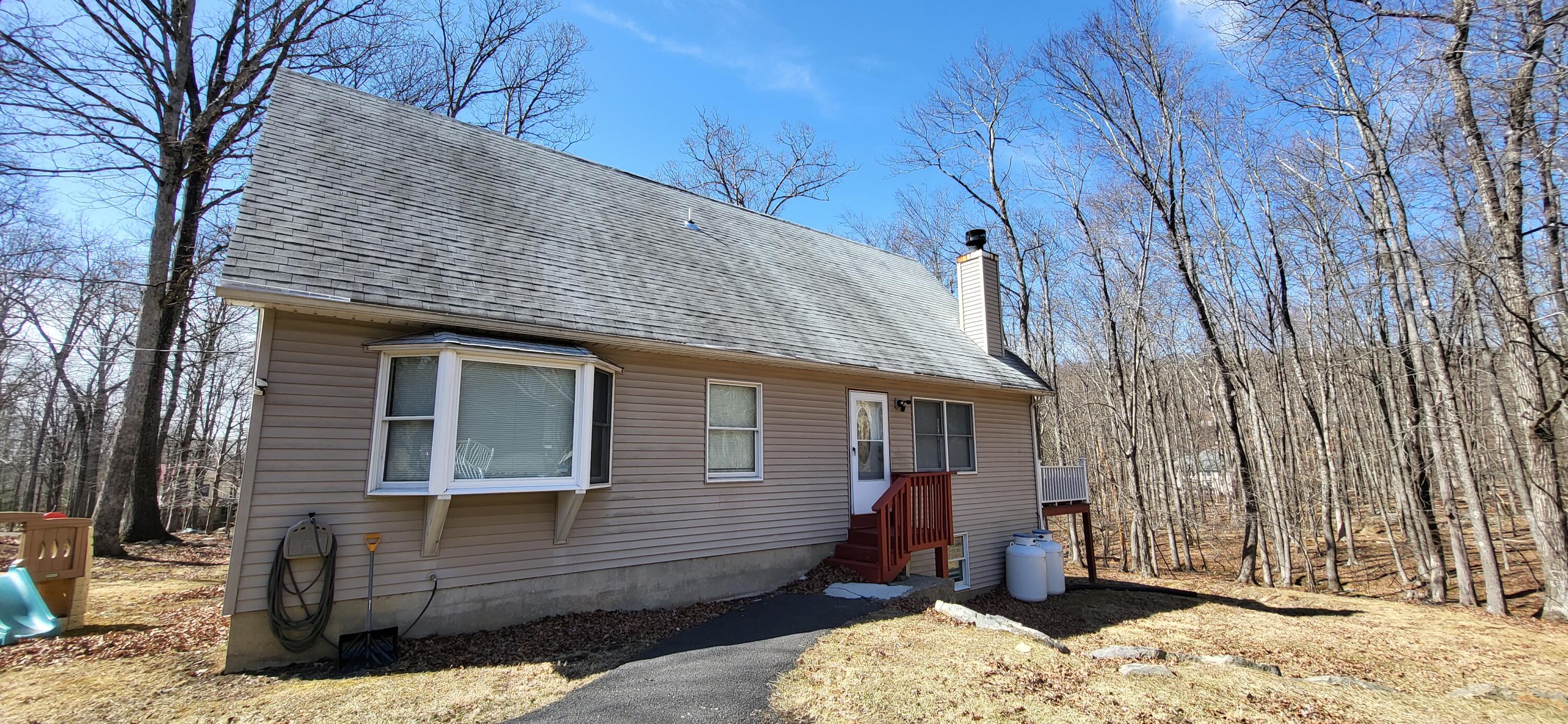 154 Dunchurch Drive Bushkill, PA 18324 - Photo 47 of 49 20250319_140345