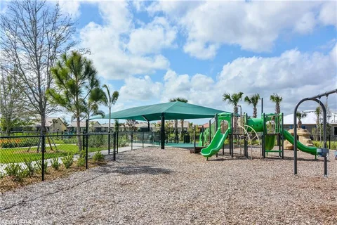 $529,000 | 221 Southeast Longview Drive, Port St. Lucie, FL 34984