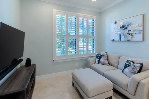 $529,000 | 221 Southeast Longview Drive, Port St. Lucie, FL 34984