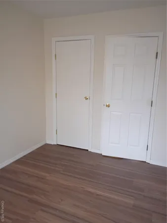 $359,000 | 87 Hill Court, Unit 87, Calverton, NY 11933