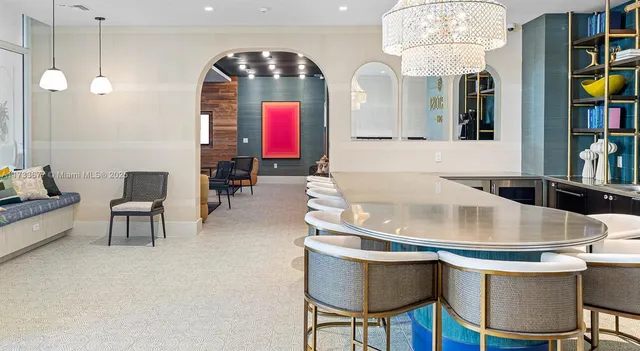 $2,399 | 740 North Dixie Highway, Unit A2, West Palm Beach, FL 33401